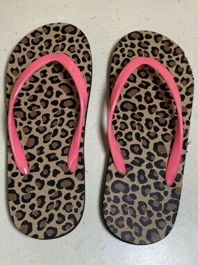 girls leopard print pink flip flops size small 13-1